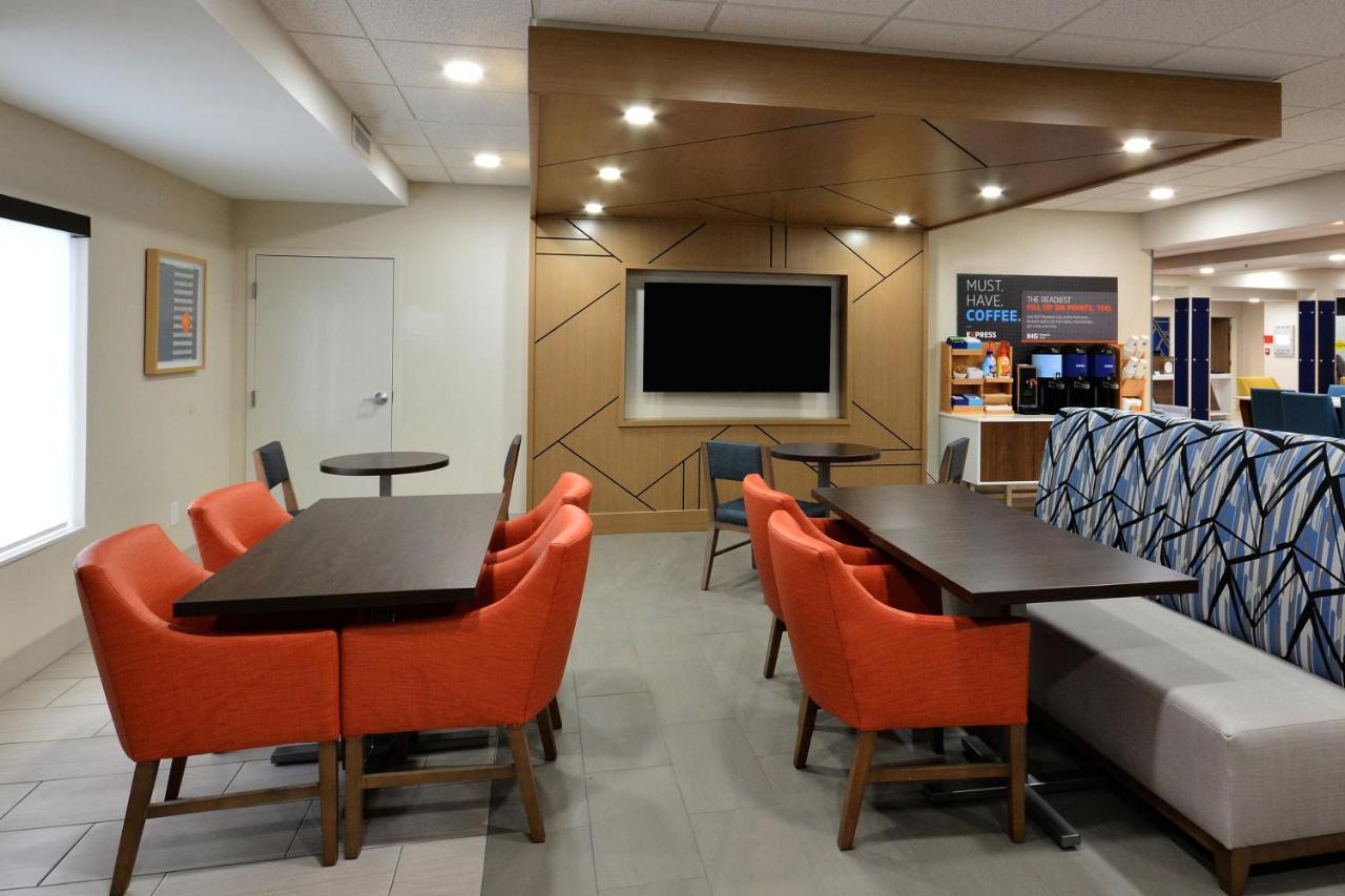 Holiday Inn Express Richmond I-64 Short Pump Area By Ihg Innsbrook Esterno foto