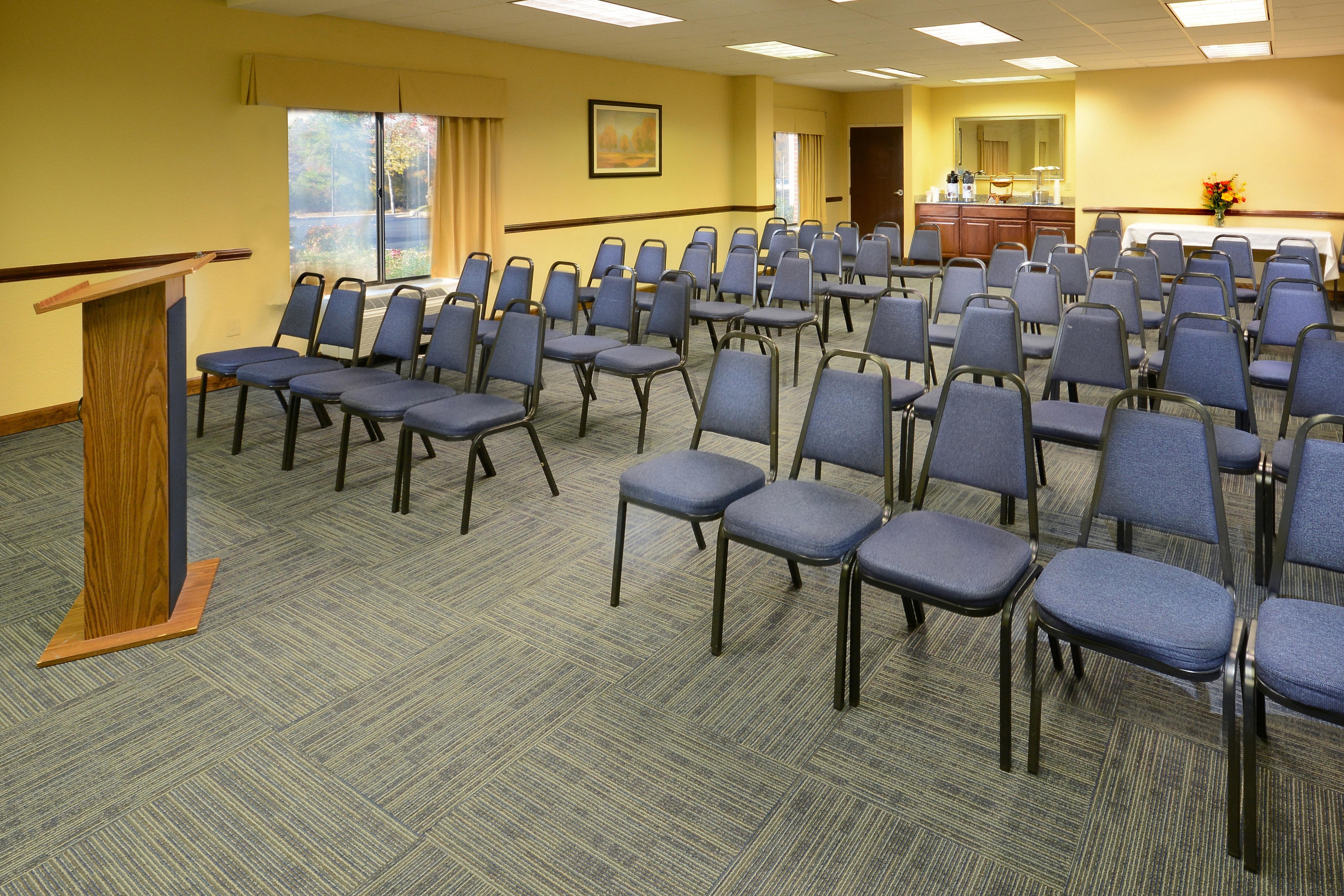 Holiday Inn Express Richmond I-64 Short Pump Area By Ihg Innsbrook Esterno foto