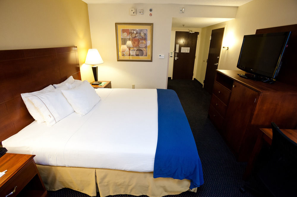 Holiday Inn Express Richmond I-64 Short Pump Area, An Ihg Hotel Esterno foto